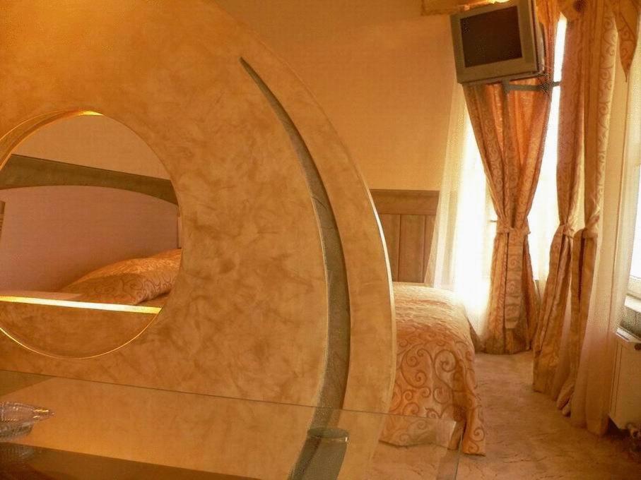 Hotel Dali Plovdiv Phòng bức ảnh